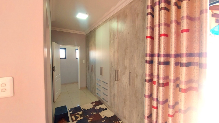 4 Bedroom Property for Sale in Melodie North West